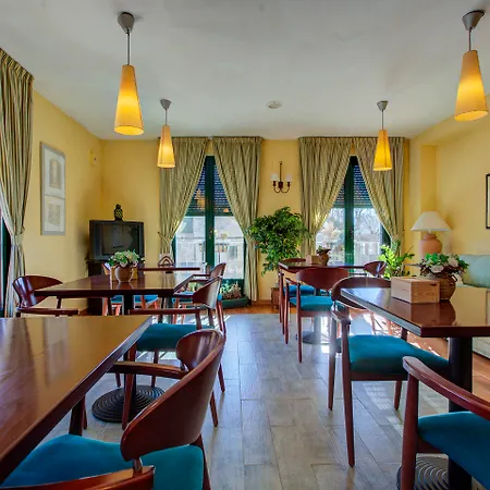 Oyo La Agroturismo Valsain